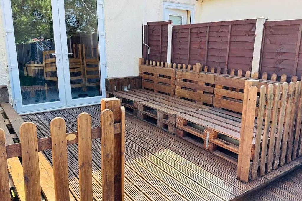 Stunning 3 Bed House Sleeps6 Villa Nottingham Eksteriør bilde
